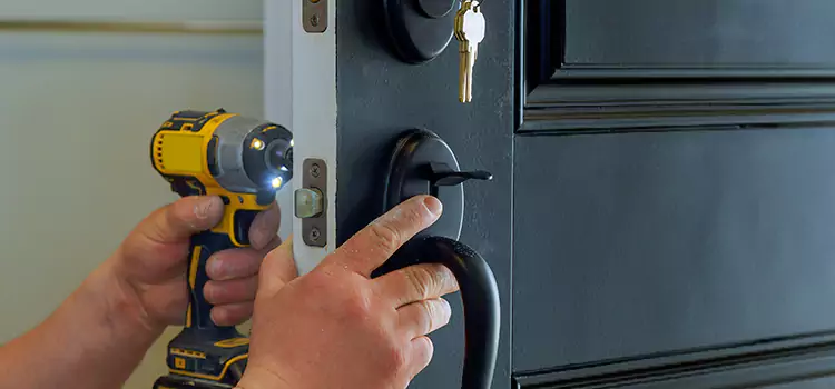 Commercial Door Lock Installation Stratford