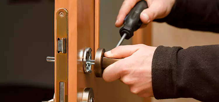 Semi Truck Locksmith Stratford